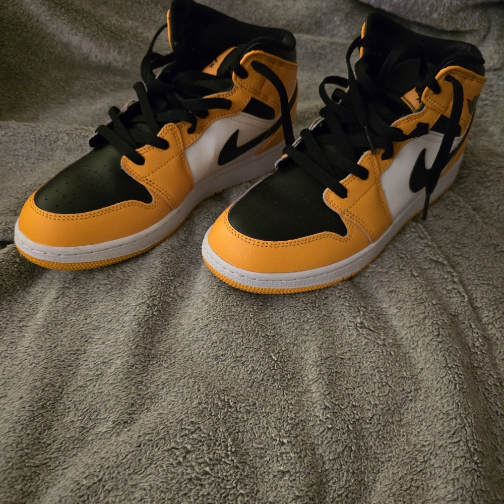 Jordan 1s